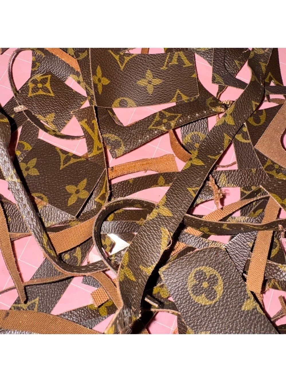 Louis Vuitton Brown Monogram Leather Scrap Pieces bundle 5 - Picture 7 of 11